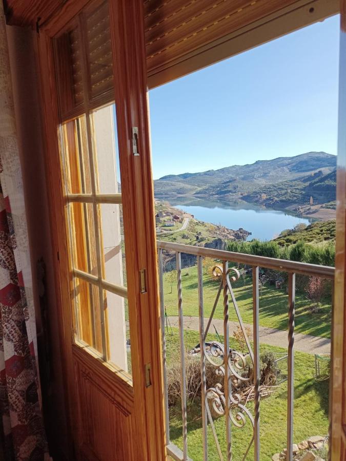 Hotel Pico Espiguete Alba De Los Cardanos Екстер'єр фото