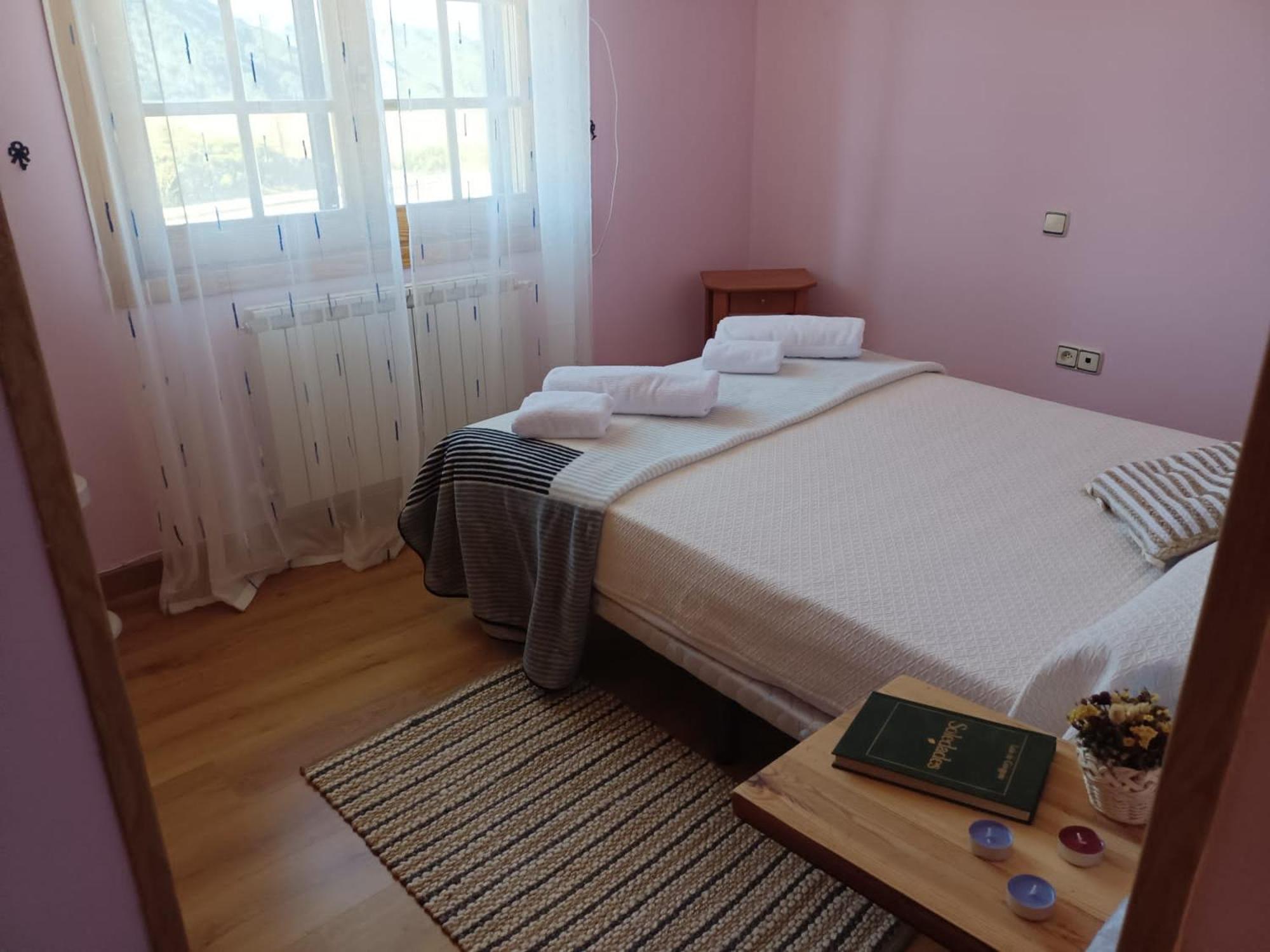Hotel Pico Espiguete Alba De Los Cardanos Екстер'єр фото